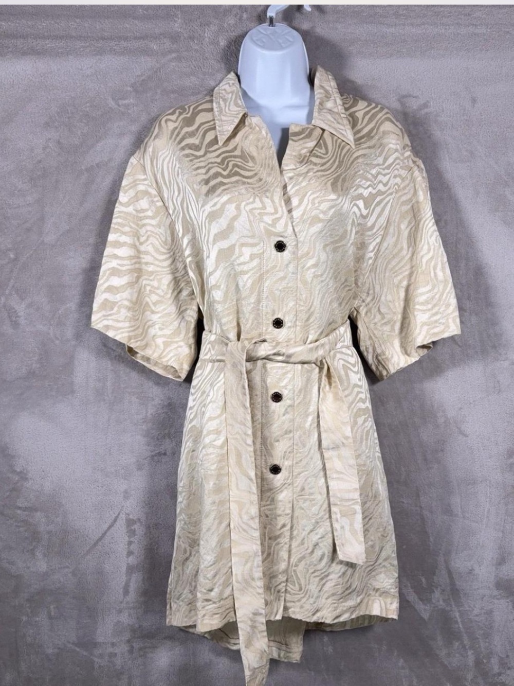 Sandro Cream Textured Button-Front Robe with Self Tie
